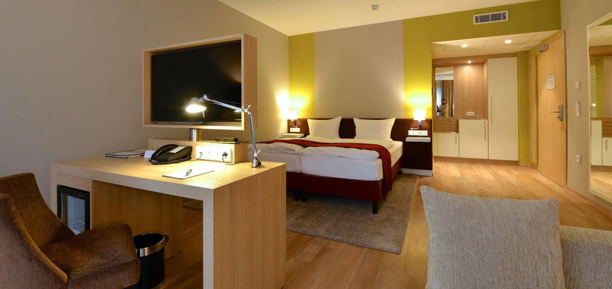 Weinhotel Kaisergarten Alzey Luaran gambar
