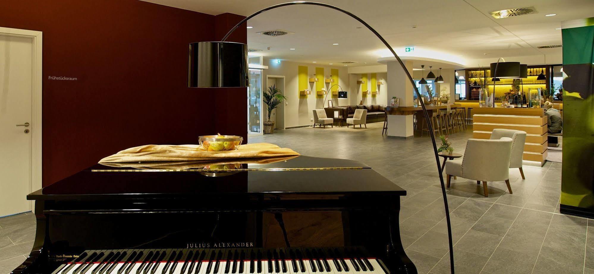 Weinhotel Kaisergarten Alzey Luaran gambar